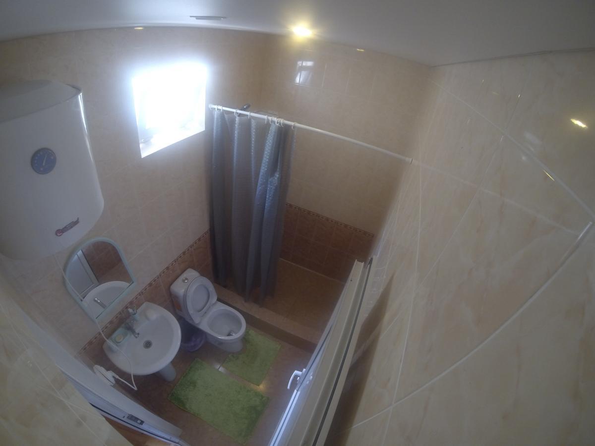 Guest House On Sayat-Nova 7A #N/A ภายนอก รูปภาพ